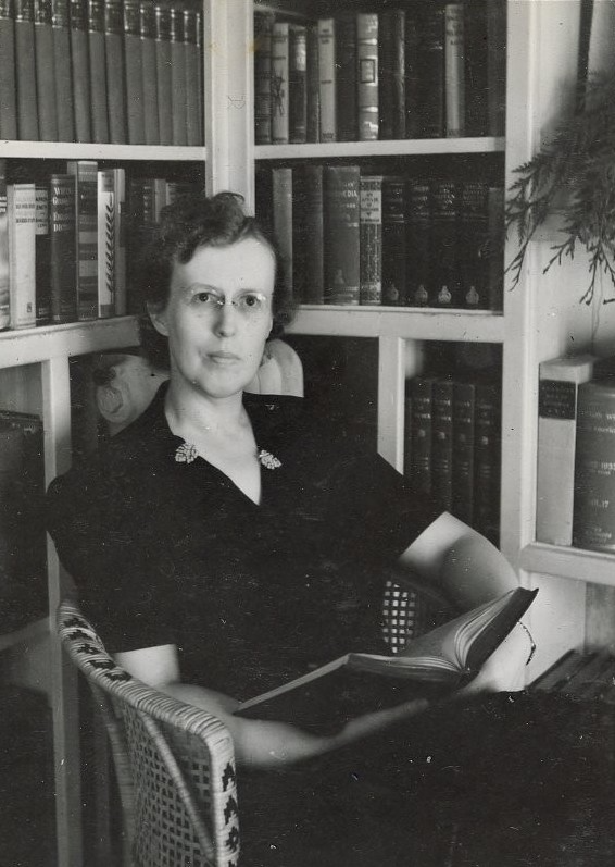 Unknown, "[357] Esther Goddard in the library at Mescalero Ranch, Roswell, New Mexico, 1937" (1937). The Goddard Rocket Researches: A Photographic Record [Individual Photographs]. 360.